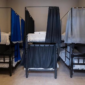 Dormitory Room Mixed